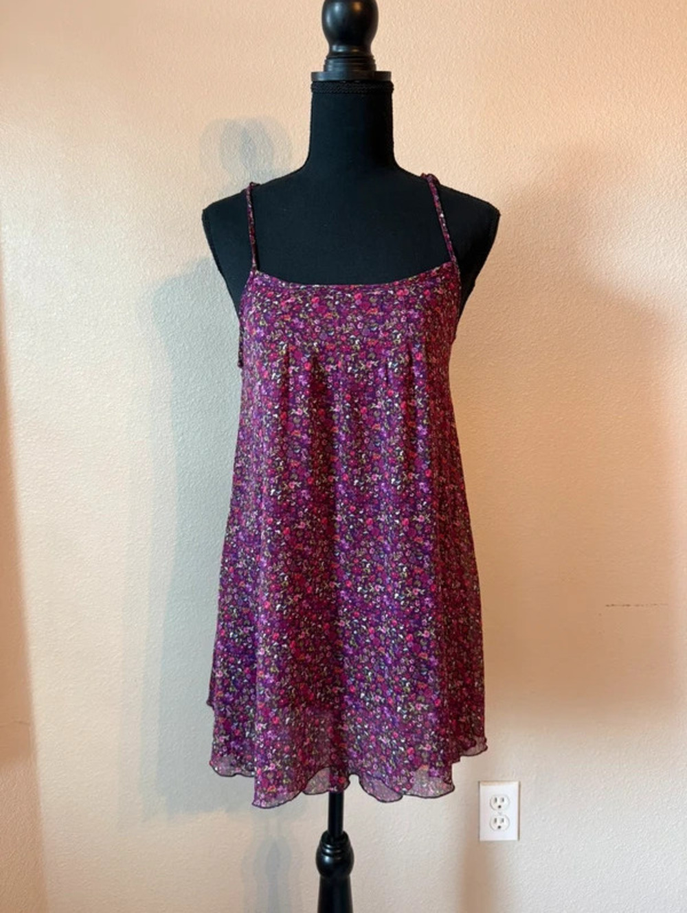 Perfect Bound Purple Pink Ditsy Floral Tie Strap Mini Dress Size S